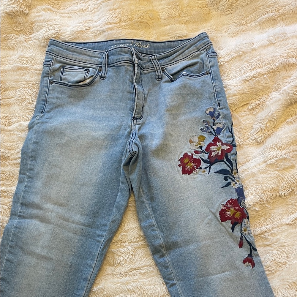 Universal Thread Light Blue Jeans with Side Floral Embroidery